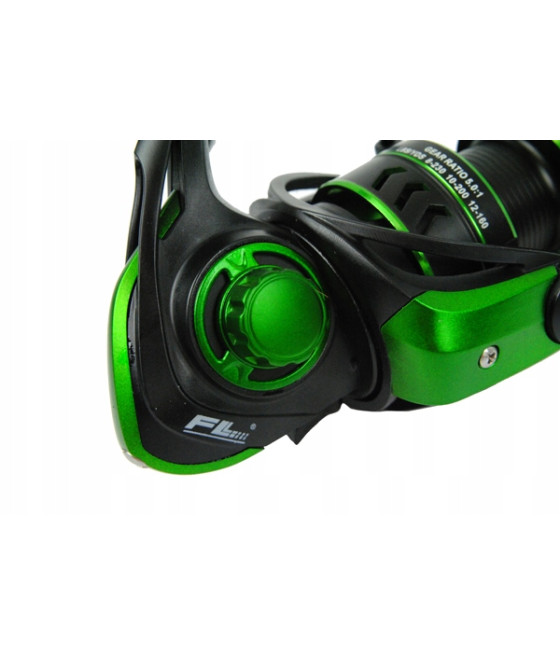 Kołowrotek FL Black Fight BF-3000 | 8+1BB | Spinning |